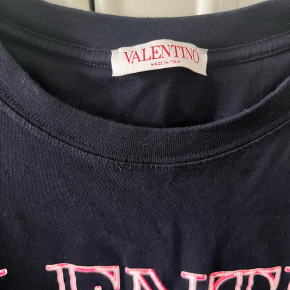 Men’s Valentino T-shirt - Picture 2 of 3